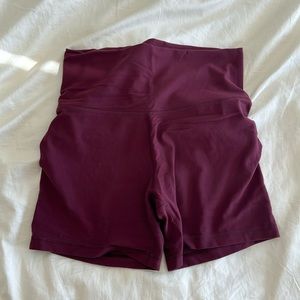 Aritzia TNA Bike Shorts